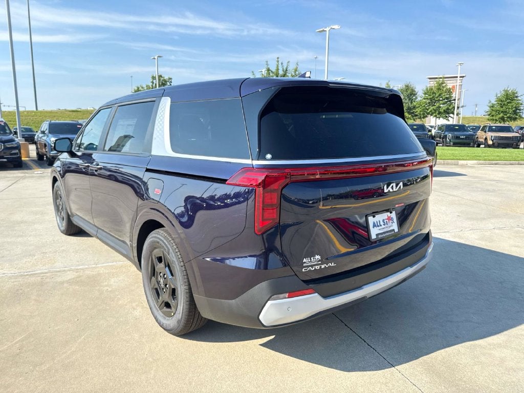 2027 Kia Carnival MPV LXS