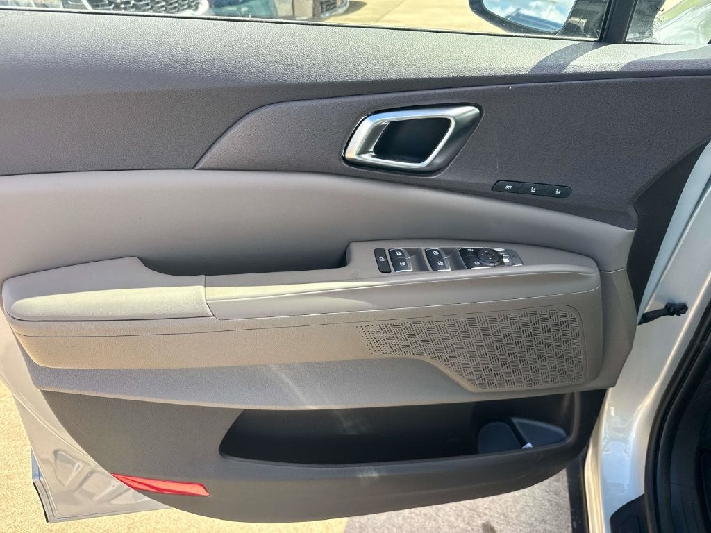 2026 Kia Carnival MPV Hybrid EX