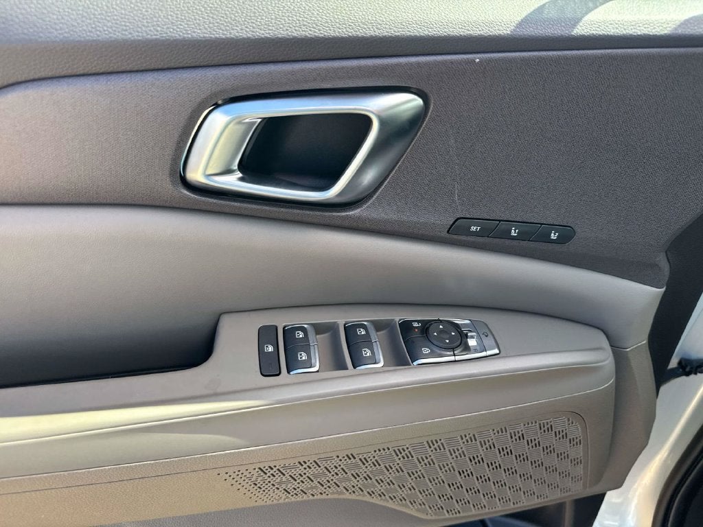 2026 Kia Carnival MPV Hybrid EX