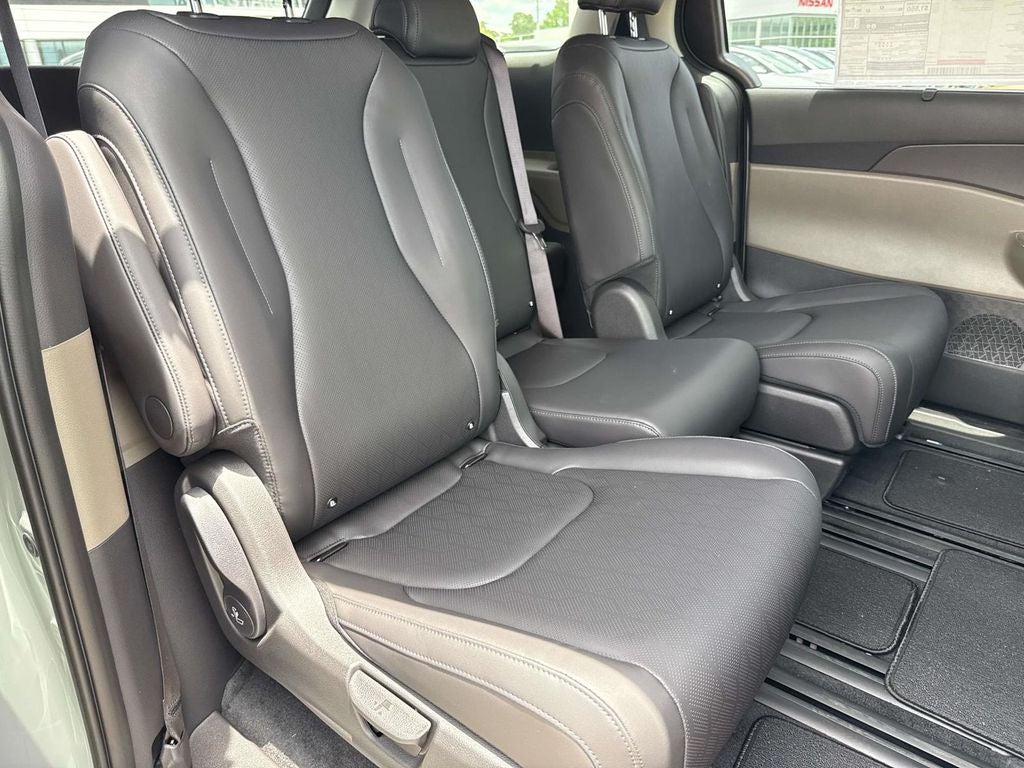 2026 Kia Carnival MPV Hybrid EX