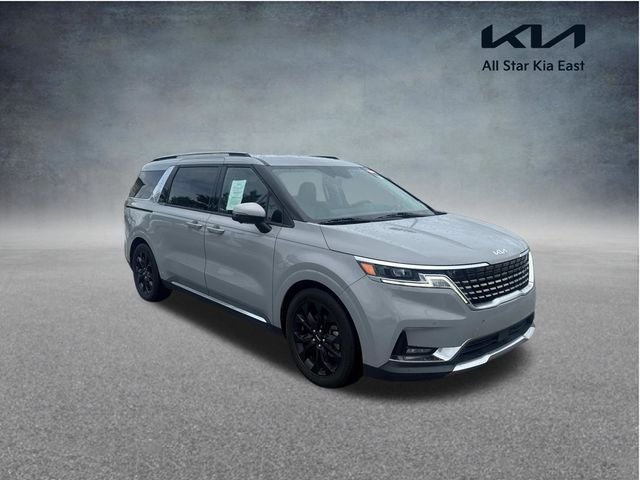 2022 Kia Sedona SX's photo