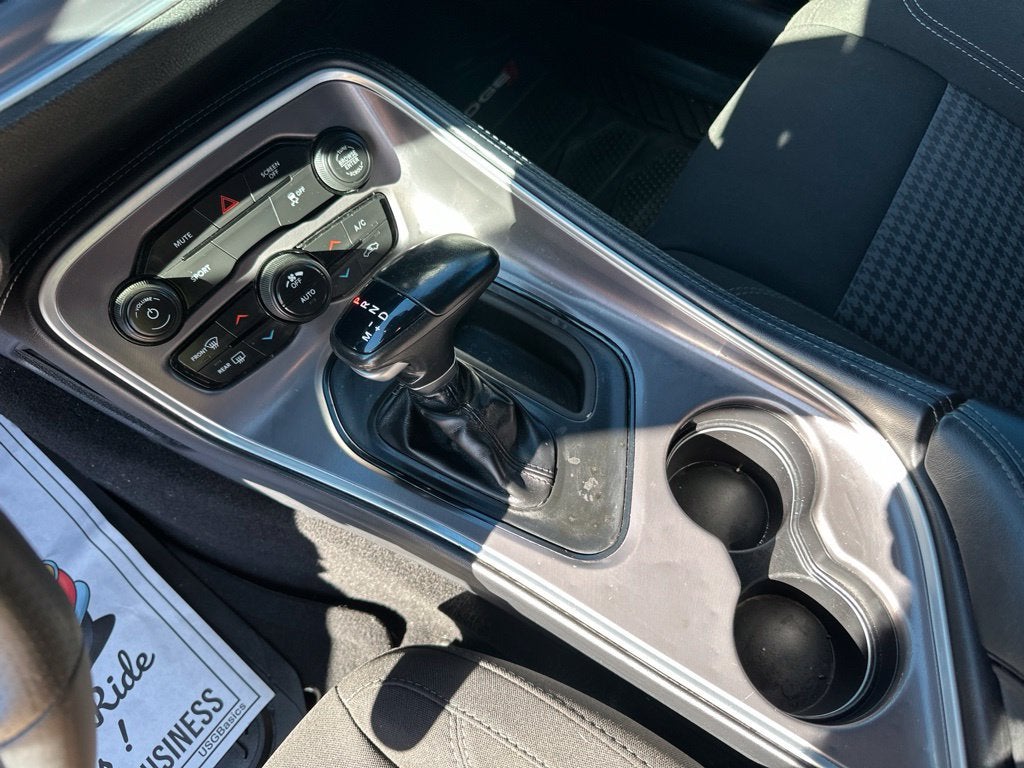 2021 Dodge Challenger SXT