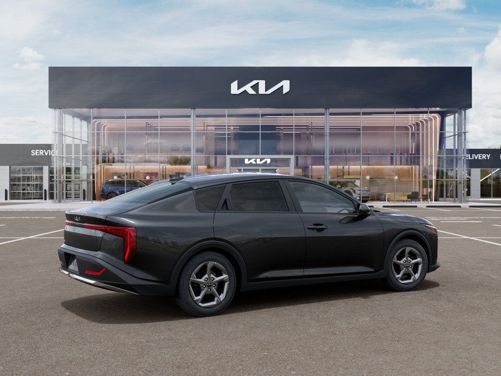 2027 Kia K4 LXS