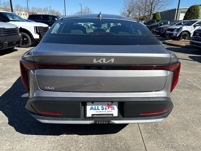 2026 Kia K4 LXS