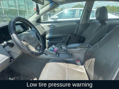 2010 Toyota Avalon XLS