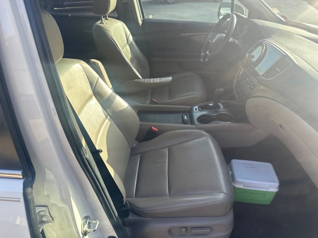 2019 Honda Pilot EX-L w/Navigation and Rear Entertainment System