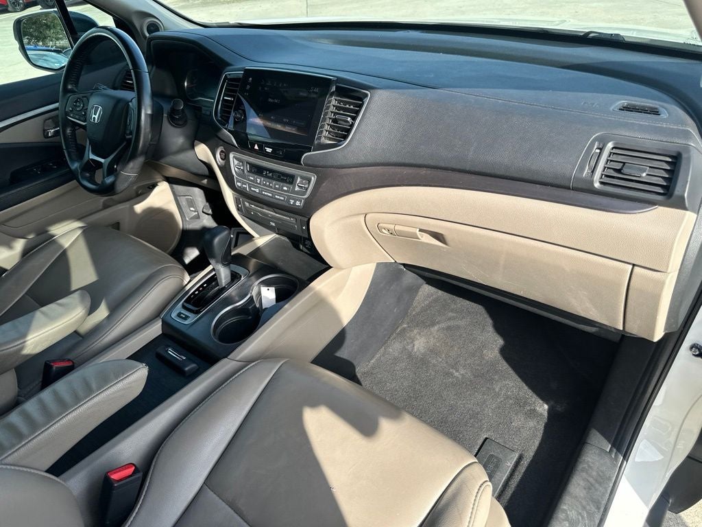2019 Honda Pilot EX-L w/Navigation and Rear Entertainment System