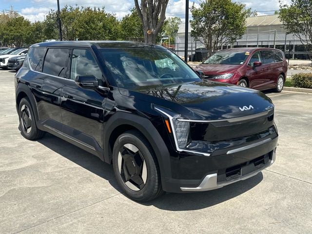 2026 Kia EV9 Light Long Range