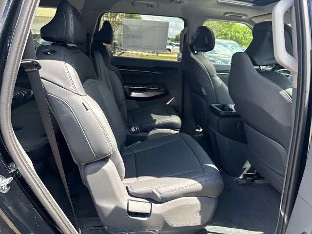 2026 Kia EV9 Light Long Range