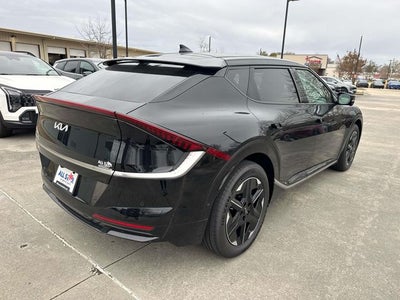 2025 Kia EV6 Wind
