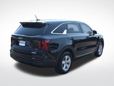 2023 Kia Sorento LX