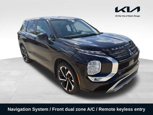 2023 Mitsubishi Outlander SE