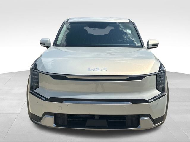 Used 2024 Kia Ev9 Light L/R with VIN KNDAB5S1XR6025676 for sale in Denham Springs, LA