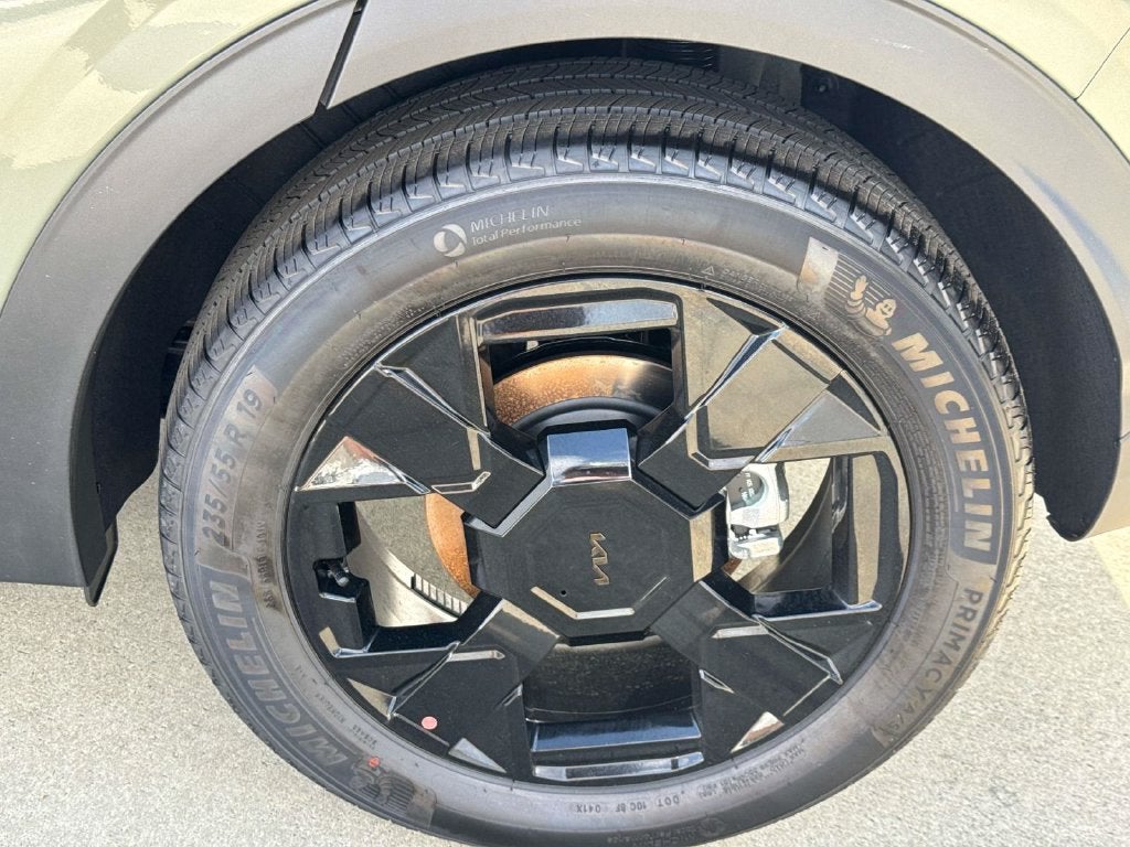 2026 Kia Sportage Plug-In Hybrid X-Line