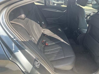 2021 BMW 5 Series 530i