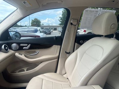 2017 Mercedes-Benz GLC GLC 300