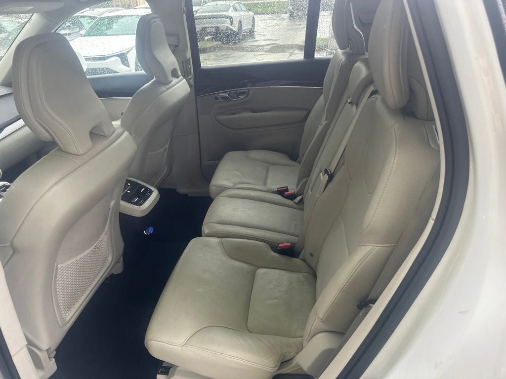 2019 Volvo XC90 T5 Momentum