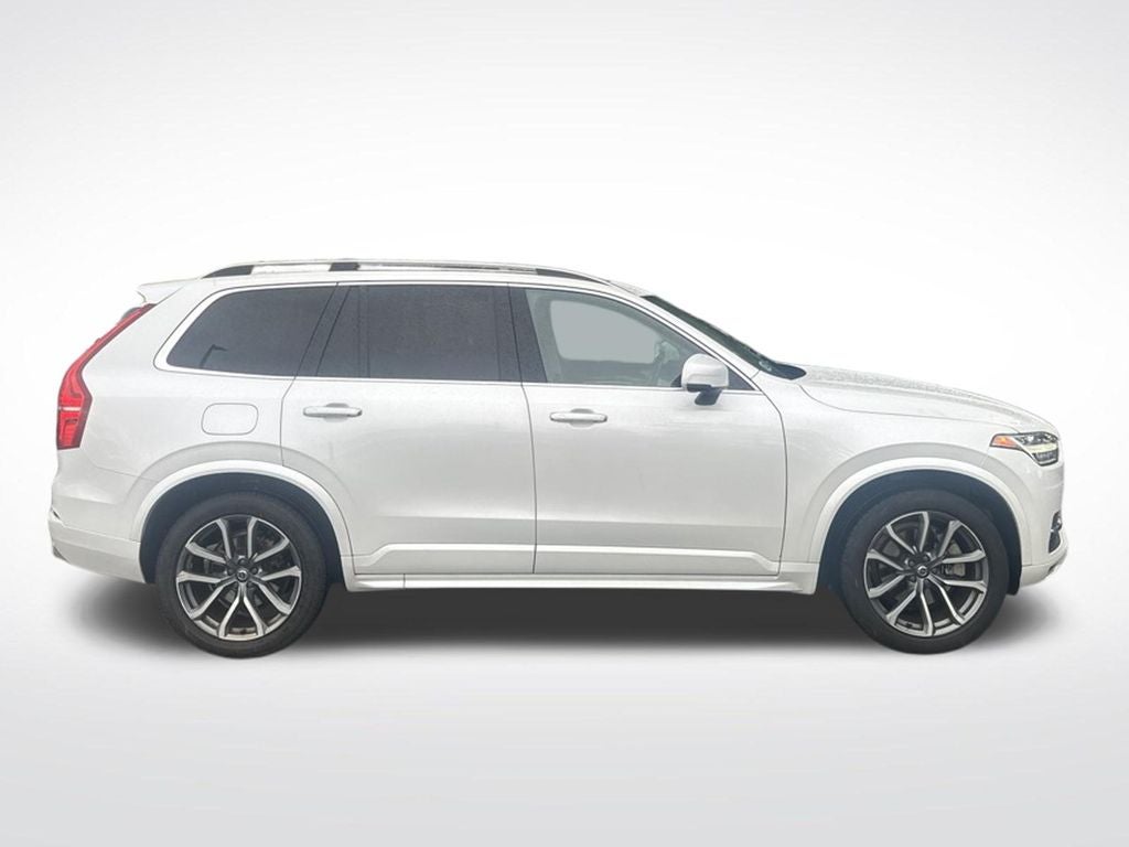 2019 Volvo XC90 T5 Momentum
