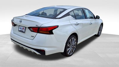 2025 Nissan Altima 2.5 SL