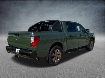 2024 Nissan Titan SV