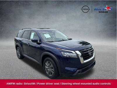 2025 Nissan Pathfinder SV