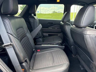 2025 Nissan Pathfinder Rock Creek