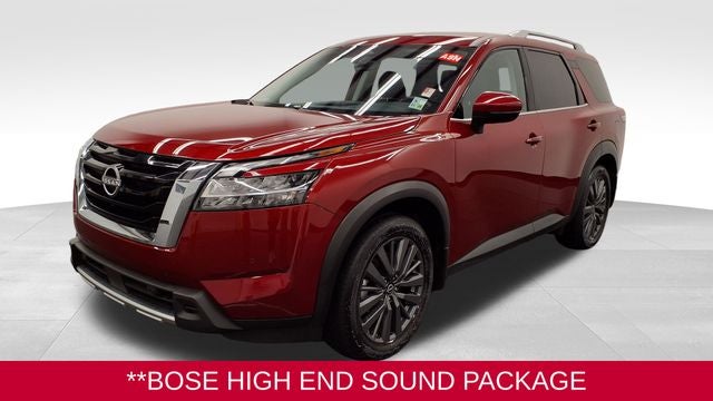 2024 Nissan Pathfinder SL