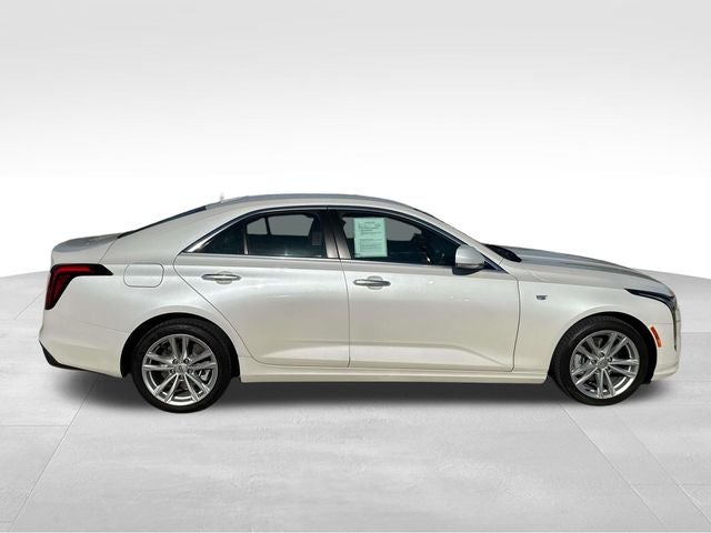 2022 Cadillac CT4 Luxury