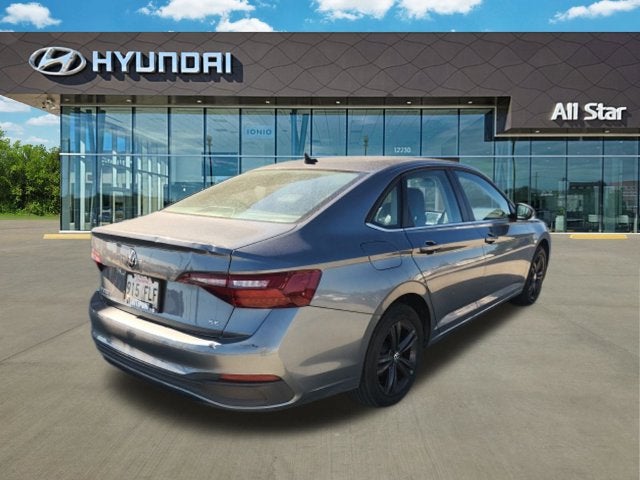 2023 Volkswagen Jetta SE