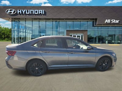 2023 Volkswagen Jetta SE