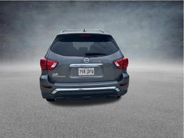 2020 Nissan Pathfinder S