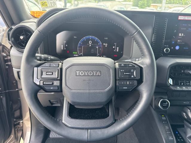 2025 Toyota Land Cruiser 4WD (Natl)