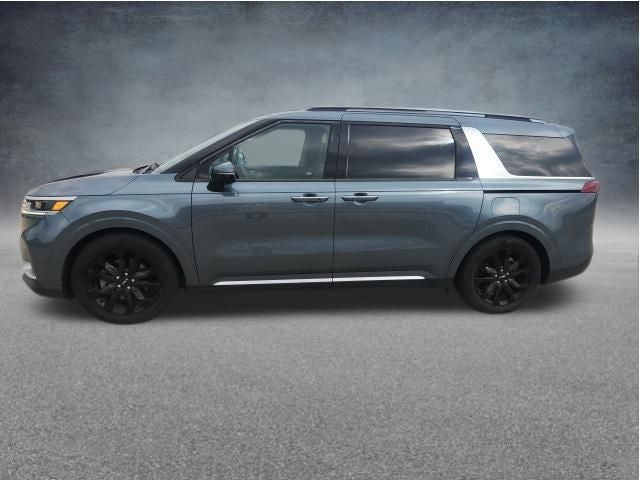 2022 Kia Carnival SX