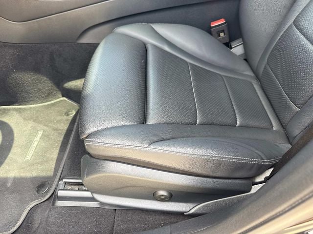 2023 Mercedes-Benz GLC 300 GLC 300