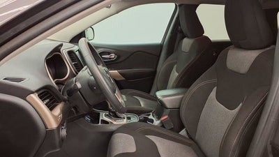 2018 Jeep Cherokee Latitude Tech Connect FWD