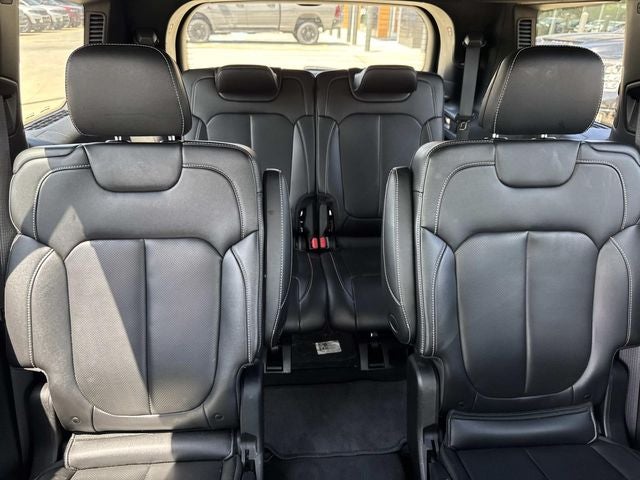 2025 Jeep Grand Cherokee L Limited 4x2