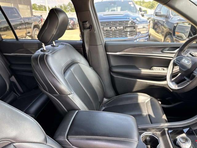 2025 Jeep Grand Cherokee L Limited 4x2