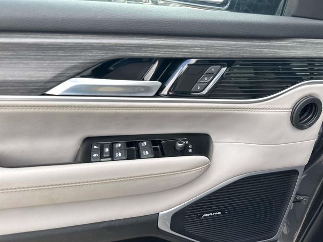 2024 Jeep Wagoneer Series II 4x2