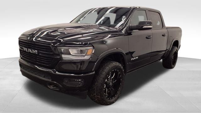 2020 RAM 1500 Laramie Crew Cab 4x4 5'7' Box