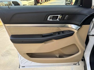 2017 Ford Explorer Base