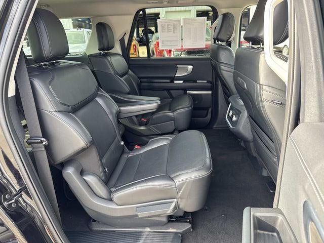 2025 Ford Expedition Platinum MAX