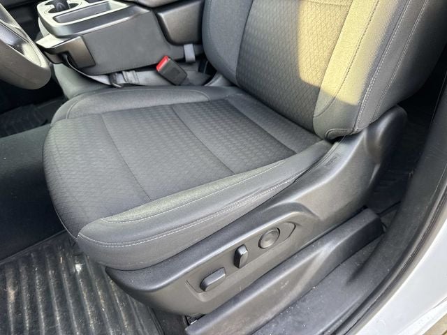 2022 Chevrolet Silverado 1500 2WD Crew Cab Short Bed Custom