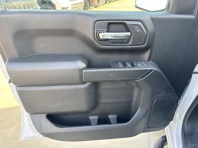 2022 Chevrolet Silverado 1500 2WD Crew Cab Short Bed Custom