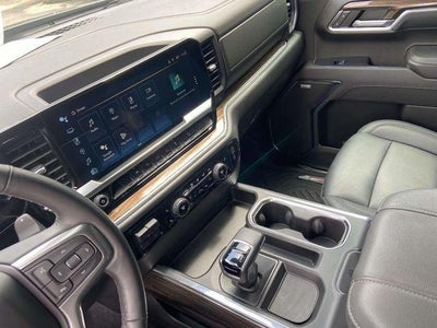 2023 Chevrolet Silverado 1500 4WD Crew Cab Short Bed RST