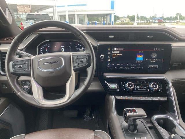 2023 GMC Sierra 1500 4WD Crew Cab Short Box Denali