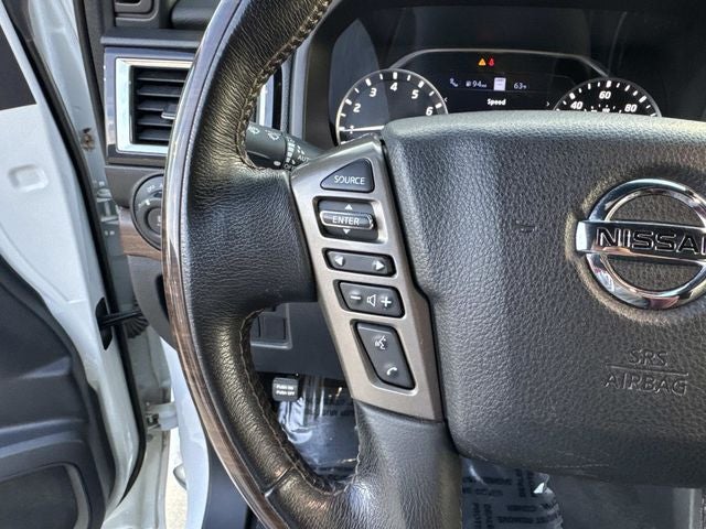 2020 Nissan TITAN Crew Cab Platinum Reserve 4x4