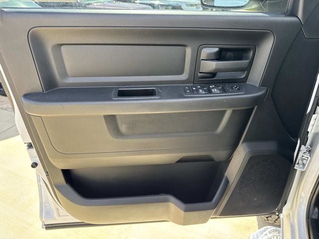 2021 RAM 2500 Tradesman Crew Cab 4x4 6'4' Box