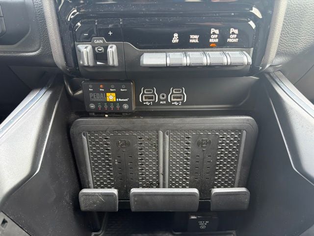 2025 RAM 2500 Laramie Crew Cab 4x4 6'4' Box