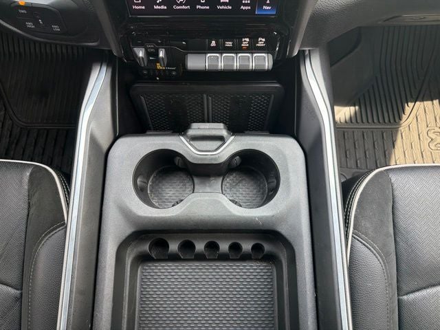 2025 RAM 2500 Laramie Crew Cab 4x4 6'4' Box