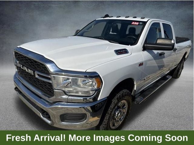 2019 RAM 2500 Tradesman Crew Cab 4x4 8' Box